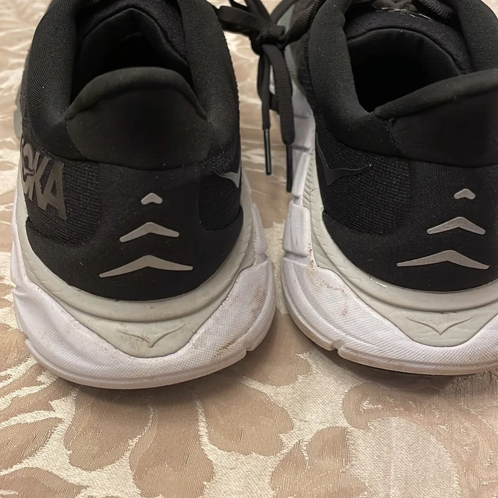 Hoka Women's Black White soles Athletic Shoes Sneakers 8 - Picture 3 of 6